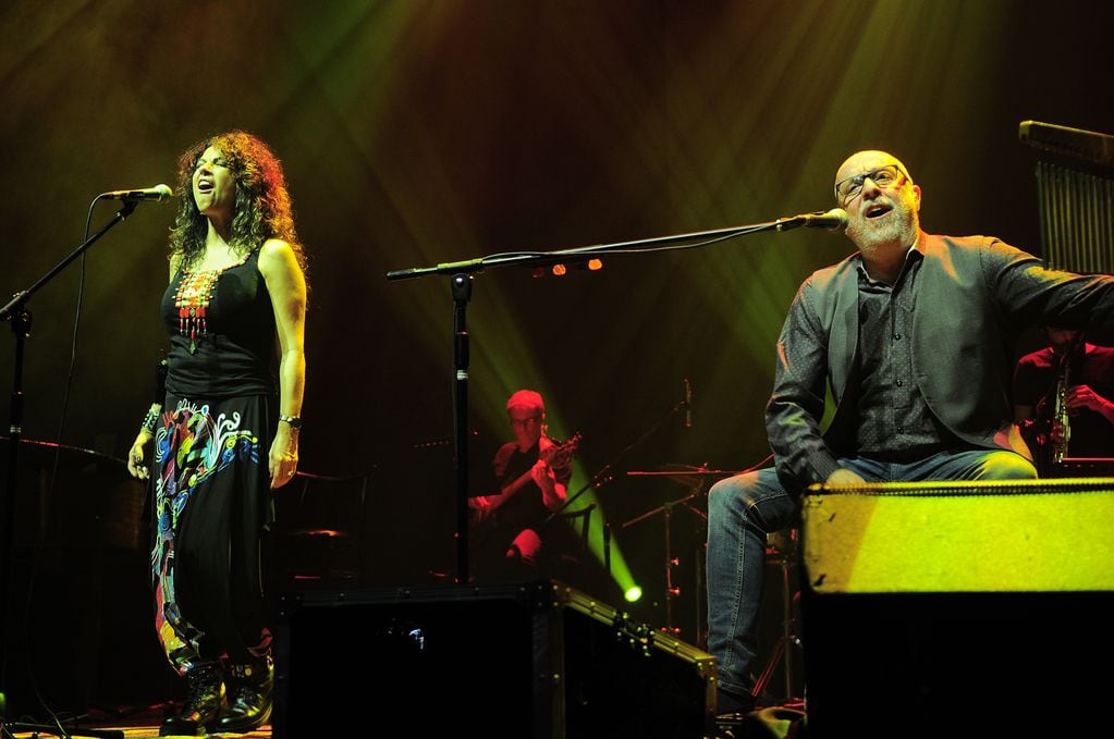 Patricia Sosa y Juan Carlos Baglietto serán parte del concierto, en la plaza Independencia.