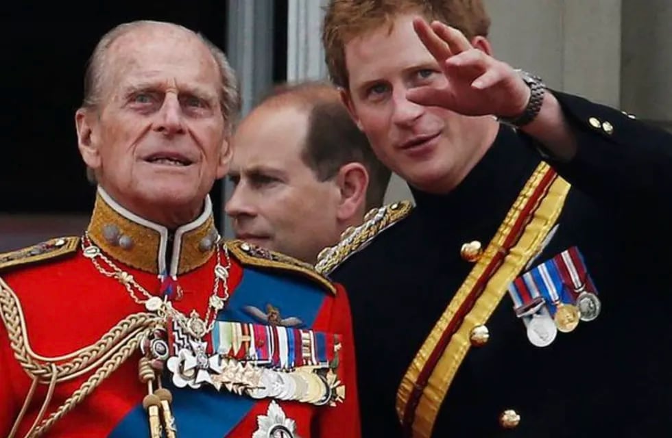 El Príncipe Harry asistirá solo al funeral de su abuelo.