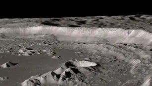 Un estudio científico reveló que una “fuerza misteriosa” genera el agua lunar