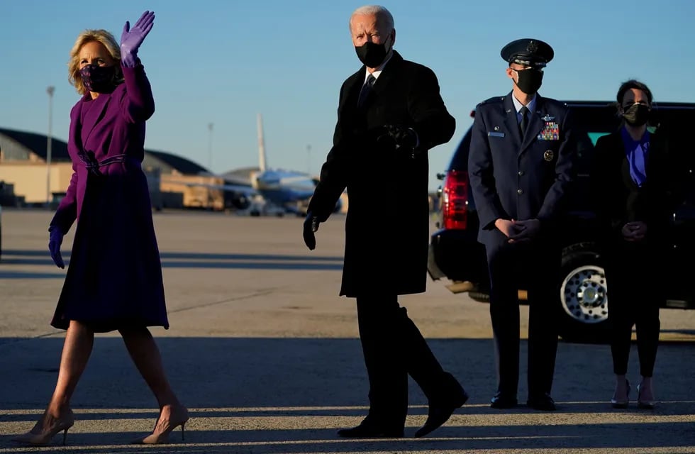 Joe Biden llegó a Washington para asumir el miércoles como el nuevo presidente de Estados Unidos. - AP