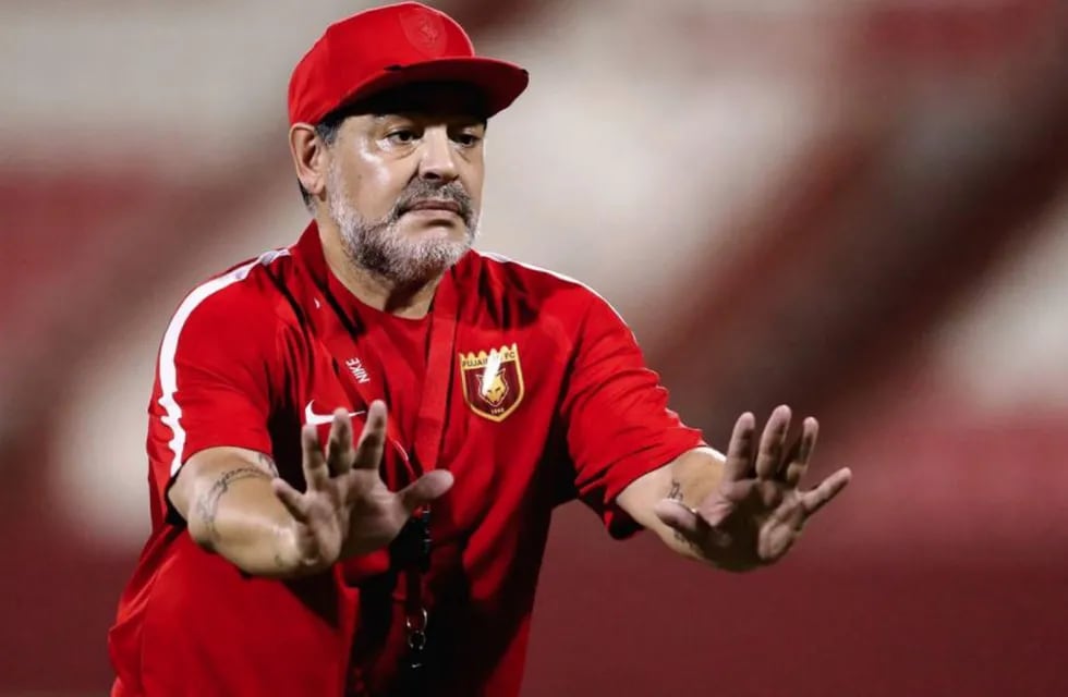 El equipo de Maradona, eliminado de la Copa Presidente en los Emiratos Árabes 