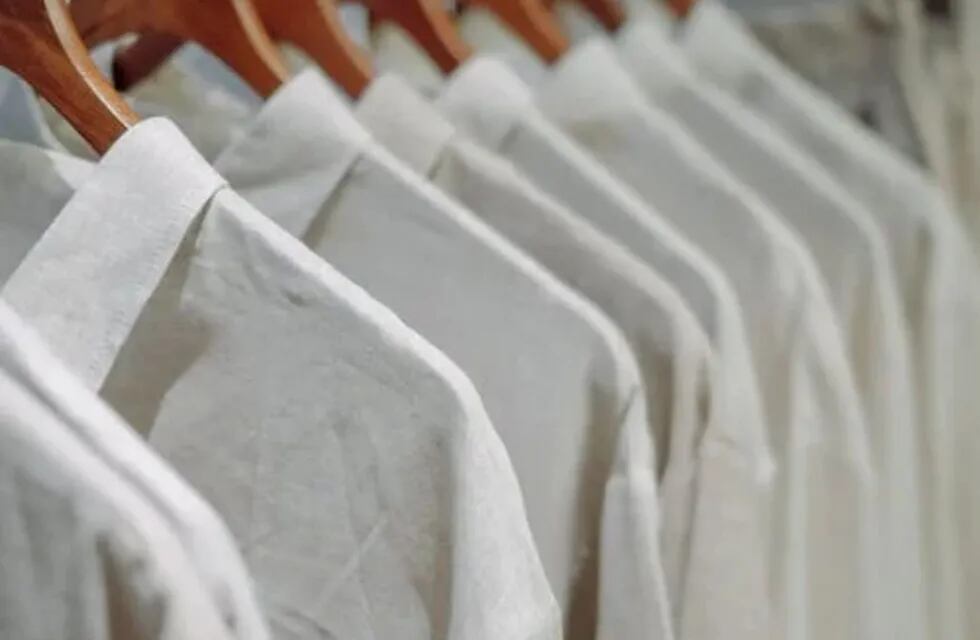Consejos para limpiar la ropa blanca