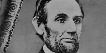 LINCOLN. En una imagen sin fecha antes de irse de Springfield, Illinois, para su toma de posesión presidencial en 1861 (AP/Archivo).