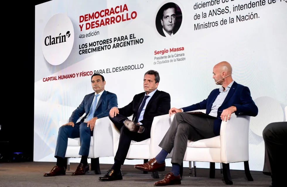 El presidente de la Cámara de Diputados, Sergio Massa, participó de la 4ta. edición del encuentro organizado por el Grupo Clarín sobre Democracia y Desarrollo