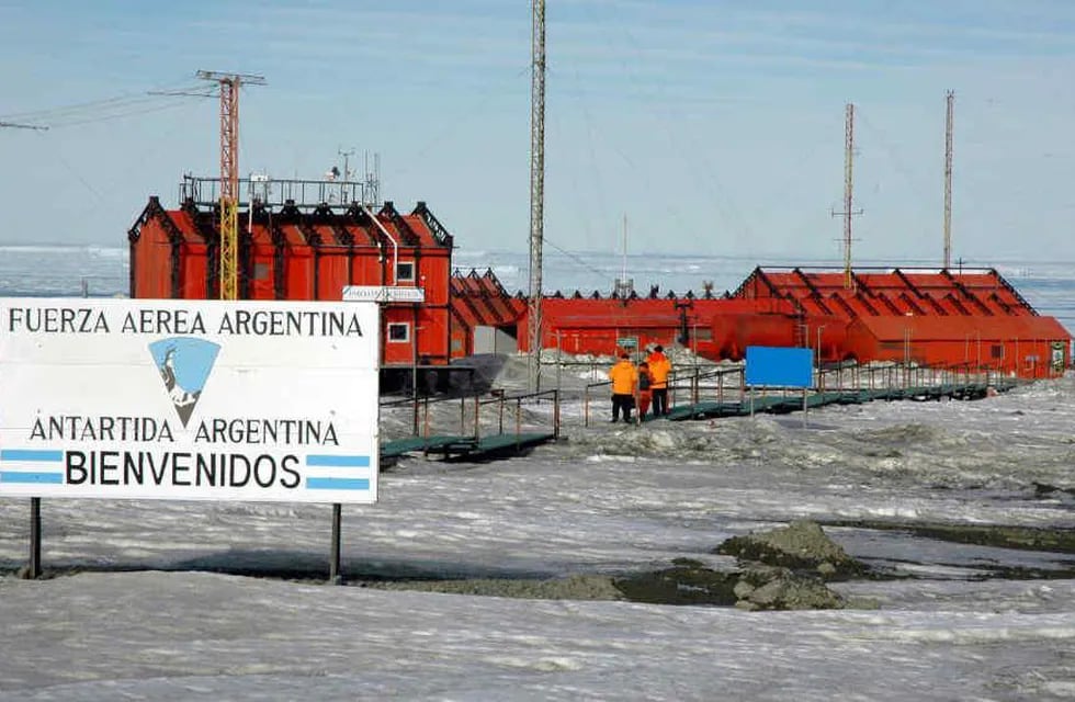 BASE MARAMBIO. En la Antártida (Archivo).
