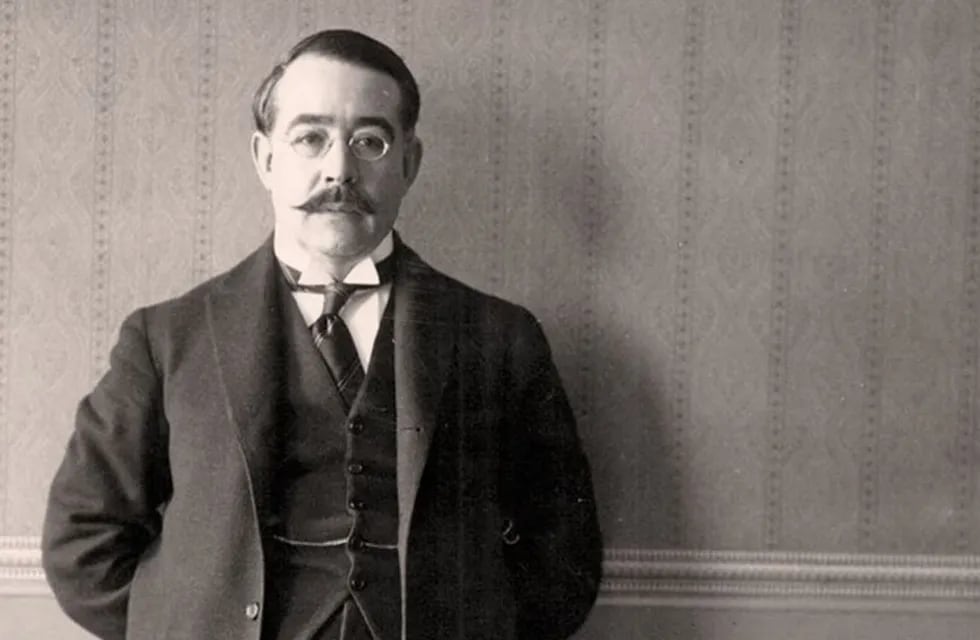 Leopoldo Antonio Lugones nació en Villa de María del Río Seco, el 13 de junio de 1874. CFI - Revista el Faro.