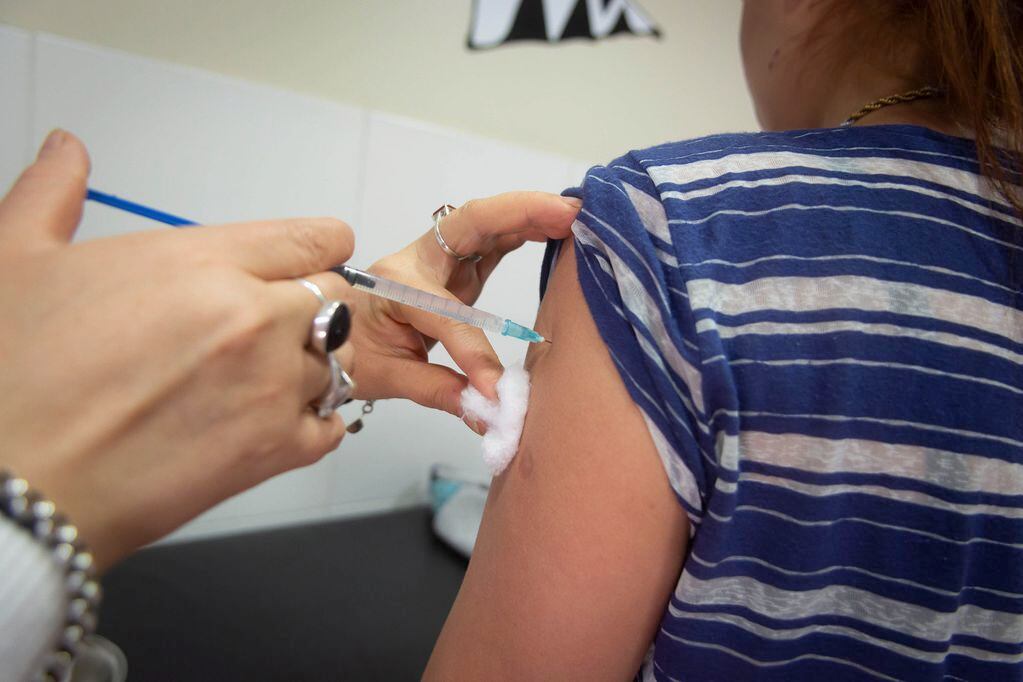 Unos 46.000 chicos mendocinos no recibieron la vacunación obligatoria en las escuelas este año / Ignacio Blanco