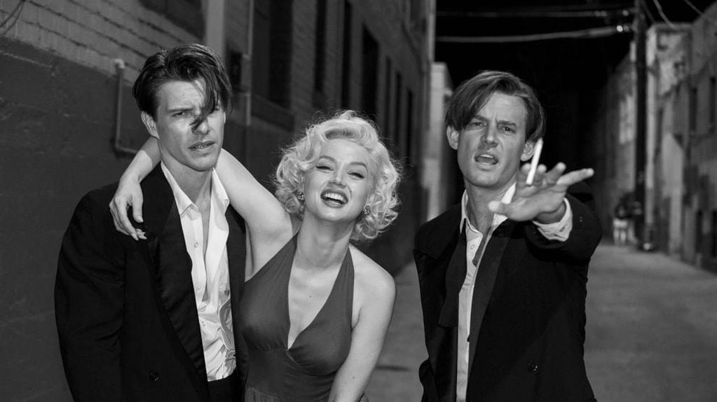 Marilyn con Cass y Edward, el trío que no existió