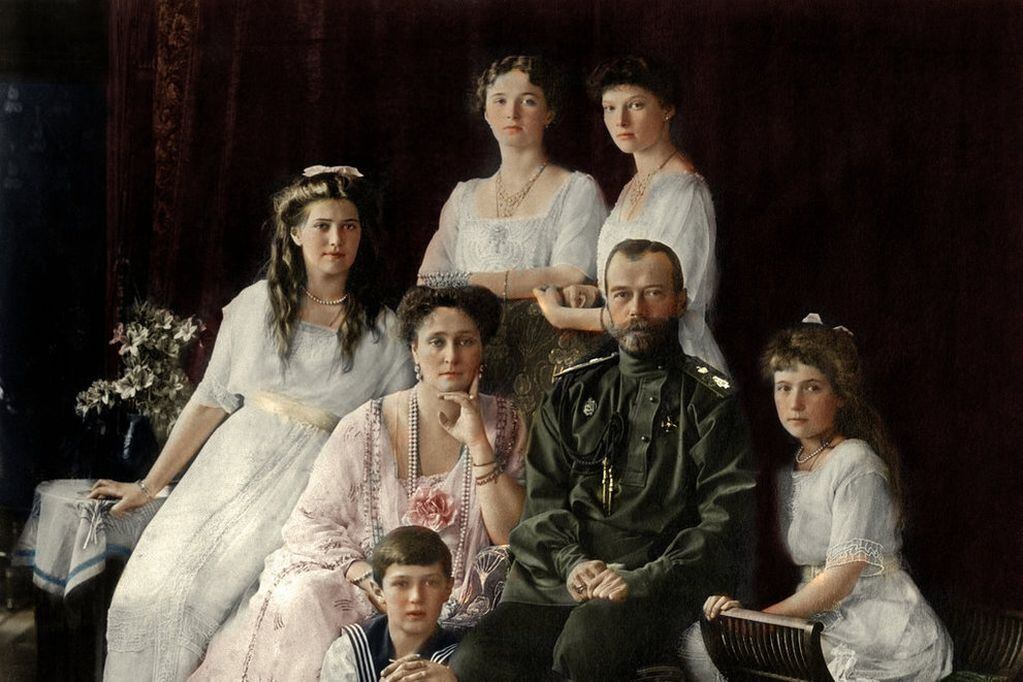 La familia del zar: una masacre que sigue dividiendo a los rusos