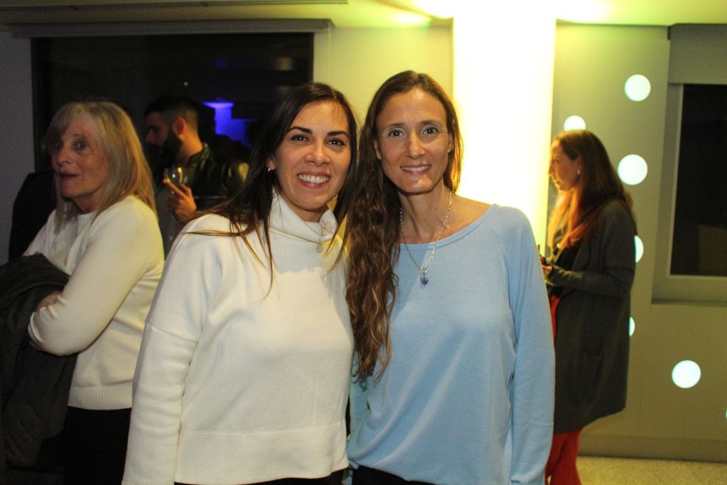 Gabriela Montes e Ivana Stopar.