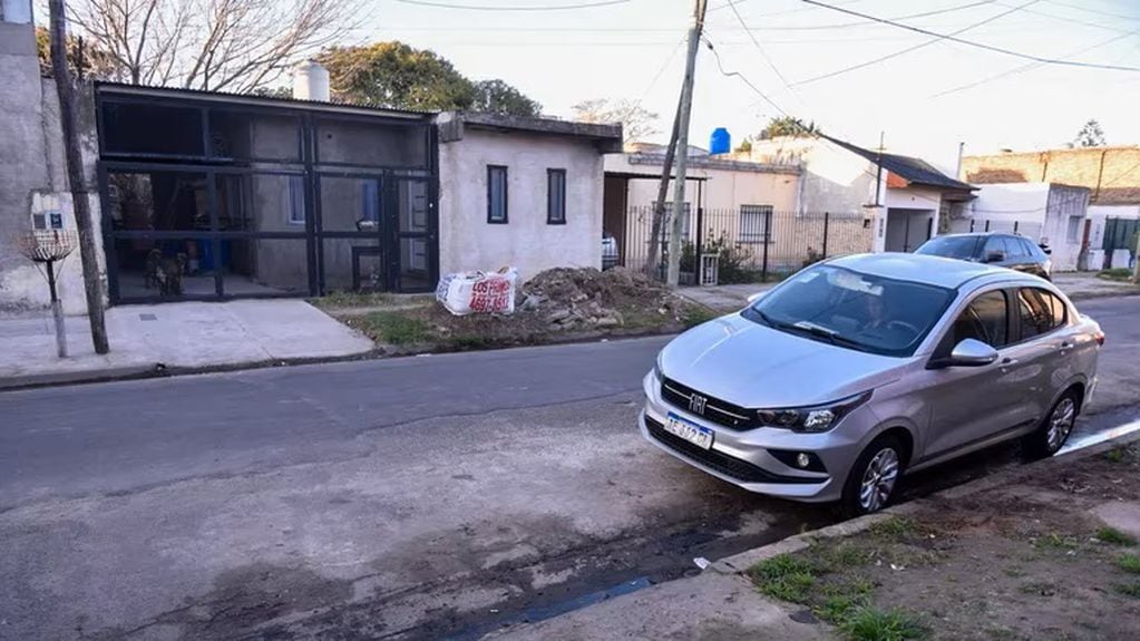 Buenos Aires. El auto del médico encontrado a 40 cuadras del crimen.