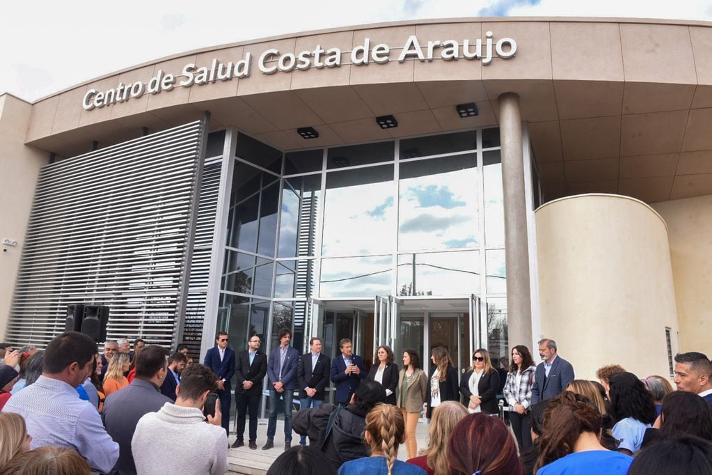 El gobernador Rodolfo Suárez inauguró el centro de Salud de Costa de Araujo. Prensa Gobierno