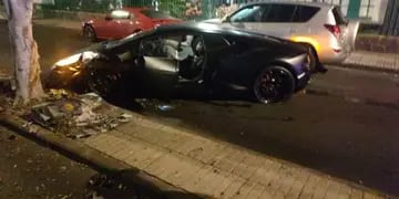 Video: un futbolista le prestó su Lamborghini de 250 mil euros a un amigo y este se lo destrozó