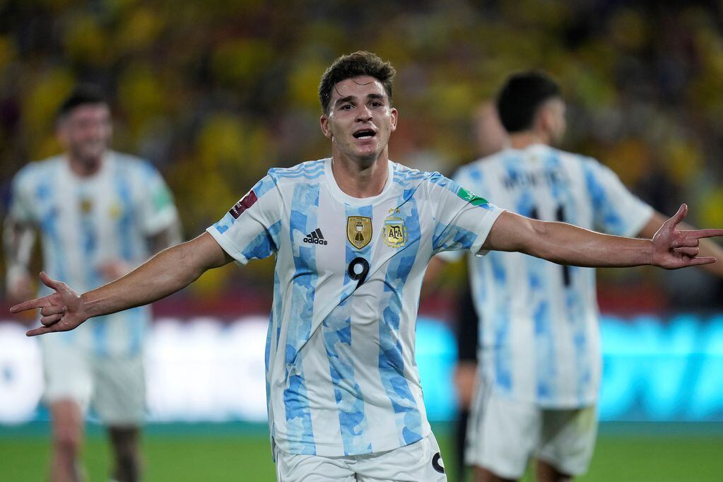 En vivo: apareció el VAR y Ecuador le empató el partido a Argentina con un dudoso penal | + Deportes