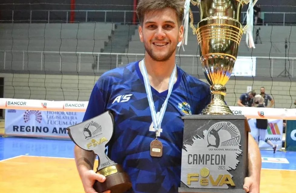“Alito” finalizó la última Liga Nacional de Voleibol con el ascenso y un reconocimiento a su gran momento.