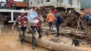 La cifra de muertos por un aluvión en Venezuela asciende a 43