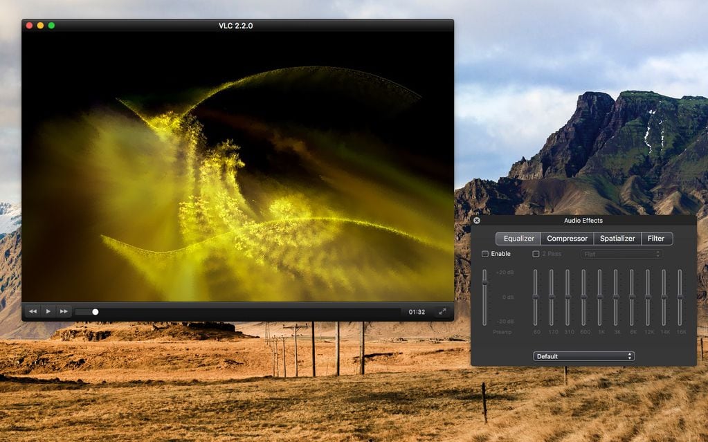 VLC Media Player es el mejor reproductor multimedia y es totalmente gratuito.