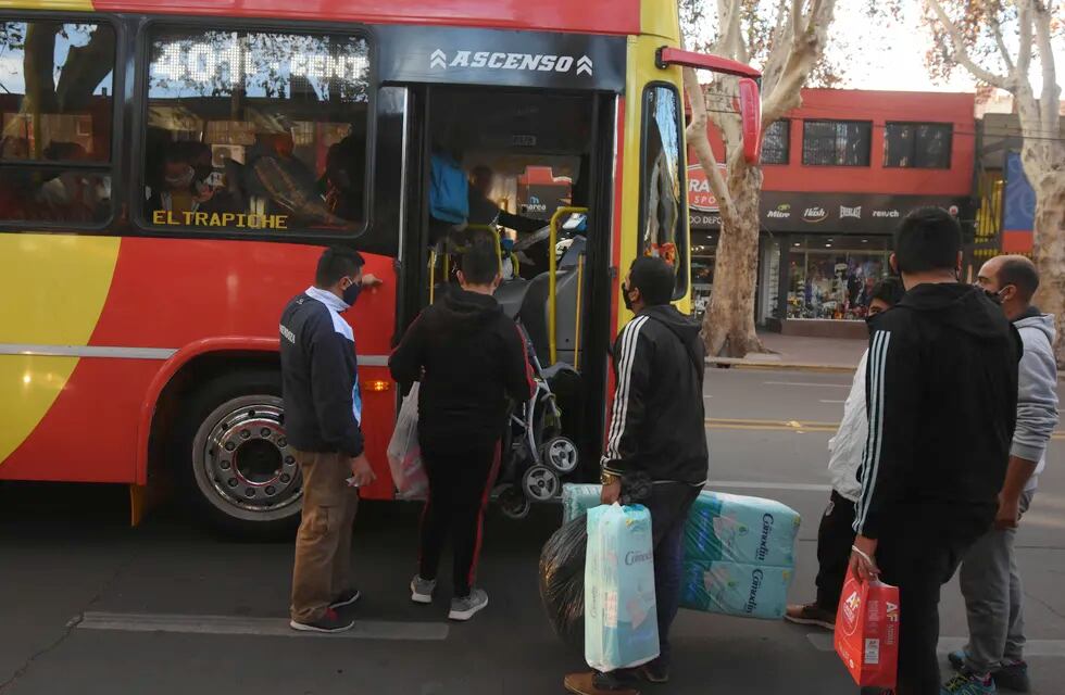 Marcha atrás. Ahora la Nación no quitará los subsidios para el transporte público. José Gutiérrez / Los Andes