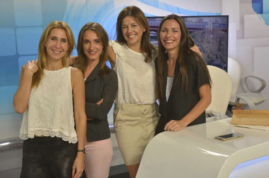 Roxana Lopresti, Luciana Campigotto, Daniela Galván y Laura Rez Masud.