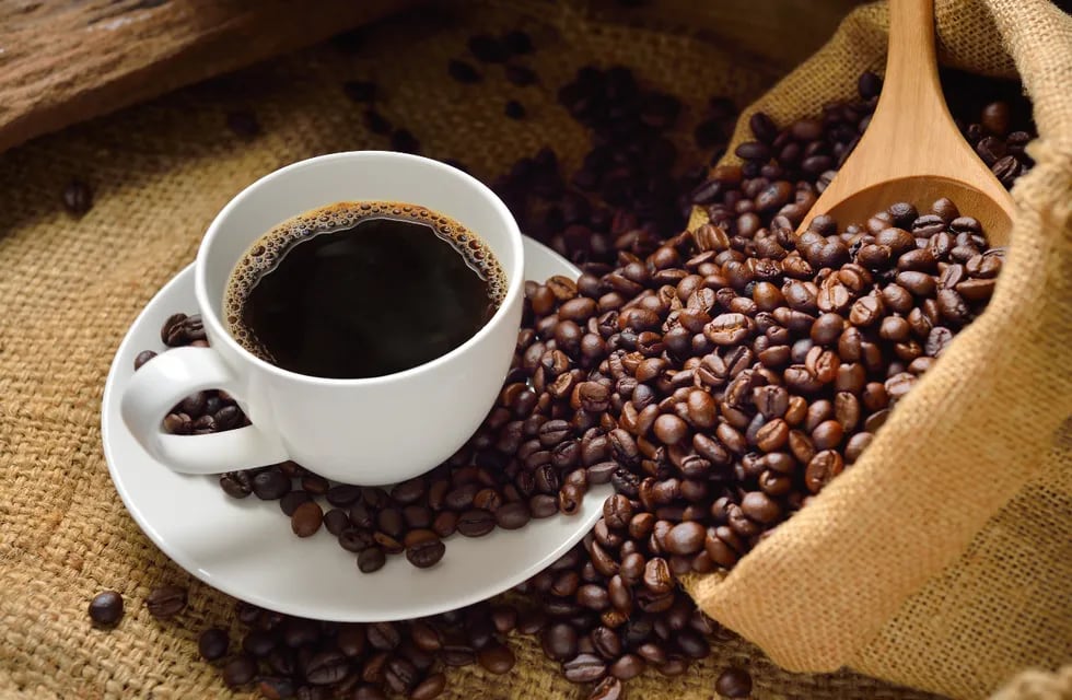 Para los amantes del café, cuánto sale una cafetera en Chile y cuánto en Argentina.