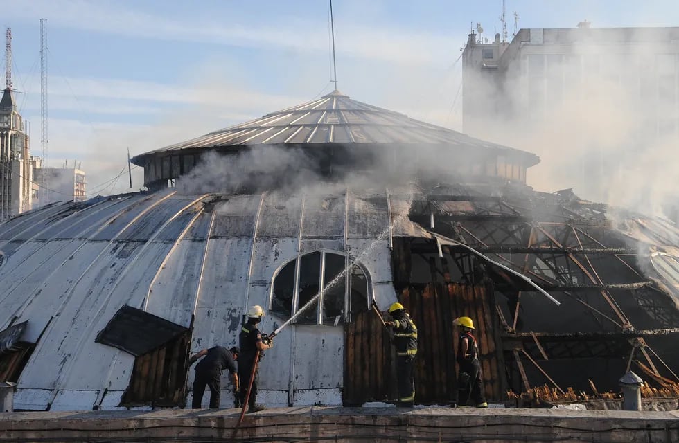 Así quedó la cúpula del ECA tras el incendio en 2017.