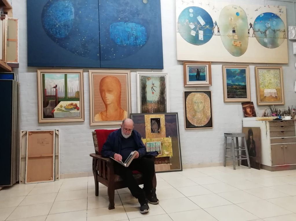 El destacado artista inaugura una exposición en Godoy Cruz.