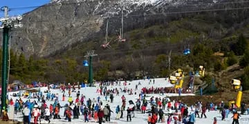 TikTok: al igual que en Mendoza, la falta de nieve también volvió viral a Bariloche