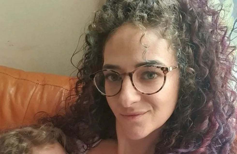La mujer de 35 años que amamantó a su hija mayor hasta los cinco años afirmó que piensa volver a repetir la experiencia con el menor