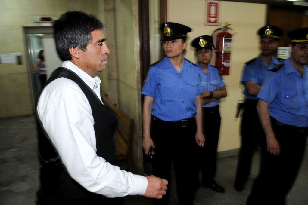 Alejandro Prádenas cuando fue  sentenciado a seis años de prisión por privación ilegítima de la libertad.