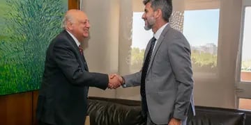 Ulpiano Suarez se reunió con el Embajador de Chile en Argentina