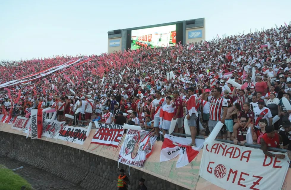 Una vez más, la provincia de Mendoza, demostró que es una plaza futbolística de lujo