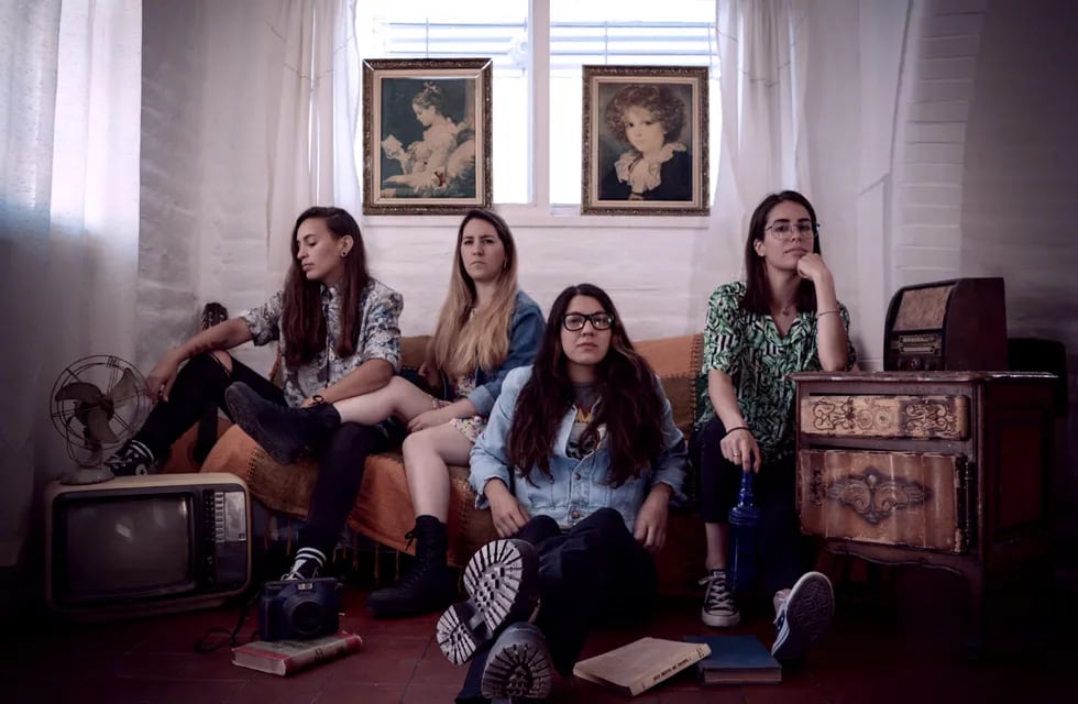 El quinteto femenino Brotella, es uno de los grupos seleccionados para la edición virtual.