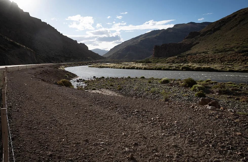 El sector del Río Grande donde se proyecta construir el proyecto hidroeléctrico Portezuelo del Viento 

Foto: Ignacio Blanco / Los Andes