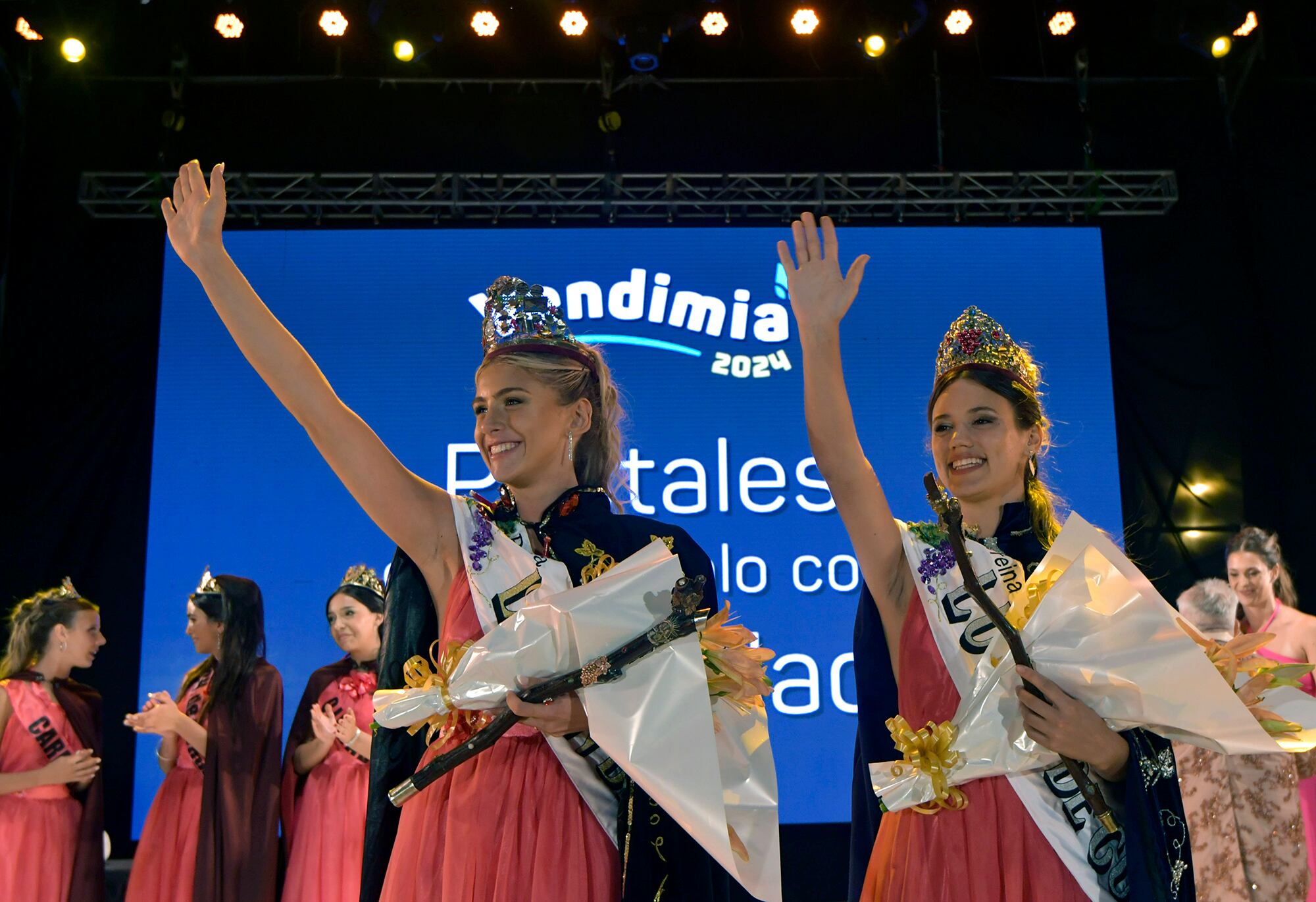 Fiesta de la Vendimia de Luján de Cuyo 2024 que coronó como reina a Julieta Bosquet del distrito de La Puntilla.

Foto: Orlando Pelichotti
