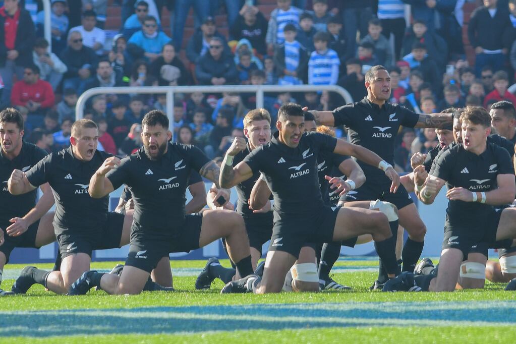 El Haka de los All Blacks en Mendoza. En julio los Pumas enfrentaron por el Rugby Championship a Nueva Zelanda en el estadio Malvinas Argentinas. Foto: Marcelo Rolland / Los Andes