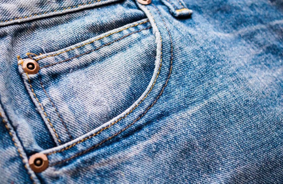 Se rompió el secreto: enterate para qué sirve este bolsillo pequeño que tienen los jeans.