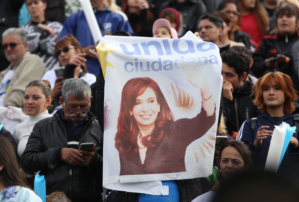 La militancia recordó junto a "la jefa" al fallecido ex presidente. Gentileza: Noticias Argentinas.