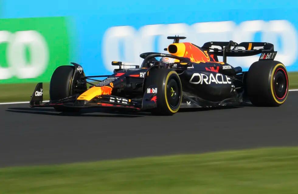 El piloto holandés de Red Bull Max Verstappen maneja podría consagrarse campeón en el próixmo GP Formula 1 de Catar. / Gentileza.
