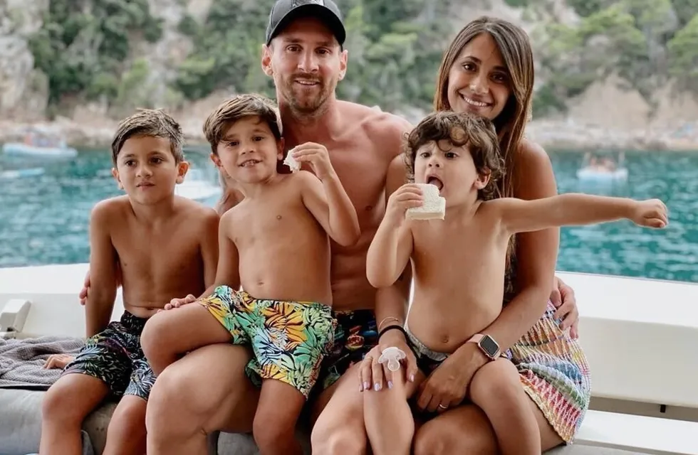 Leo Messi y su familia.