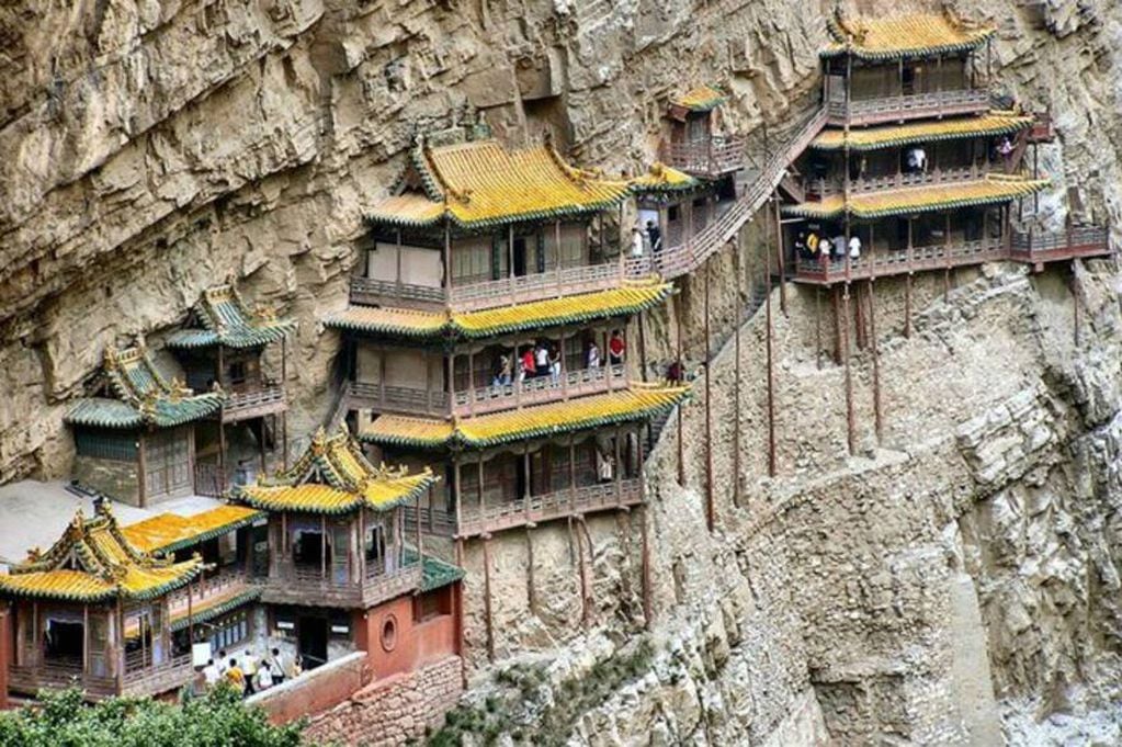 Santuario chino Colgante de Datong - Foto La Nación