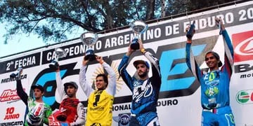 El piloto salteño, Nicolás Kutulas, puntero del certamen, se quedó  con la victoria en la segunda fecha.