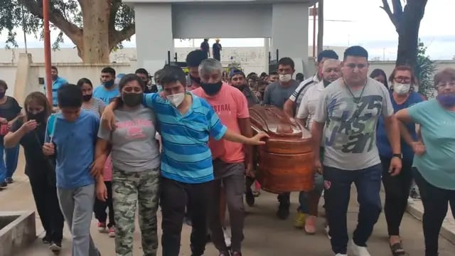 Un multitud despidió los restos de Abigail en Santiago del Estero