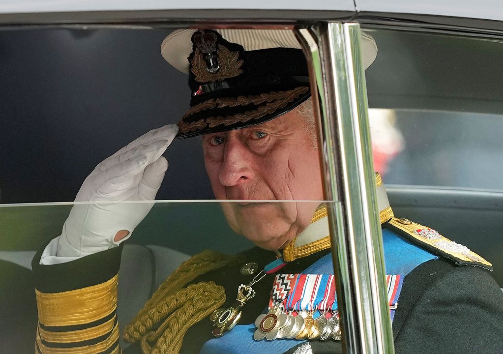 A qué hora y por dónde ver la coronación del rey Carlos III de Reino Unido.