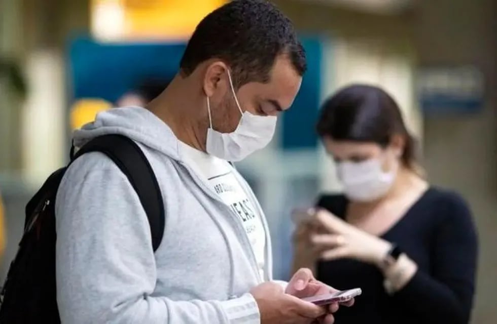 Cadenas falsas de WhatsApp sobre recomendaciones de salud en época de pandemia por coronavirus.