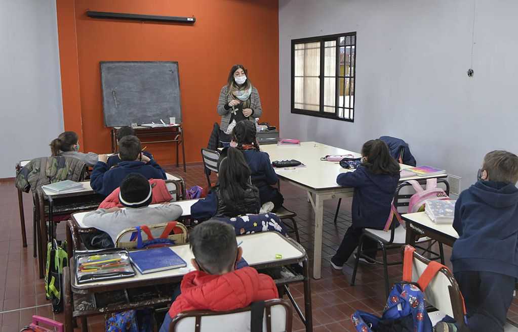 ¿Cuáles son los montos que se pagan por ayuda escolar? Foto: Orlando Pelichotti / Los Andes
