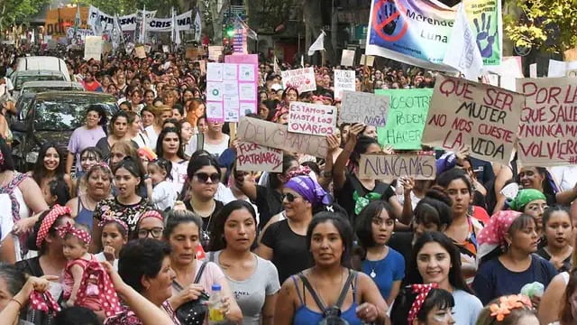 Marcha 8 M en Mendoza