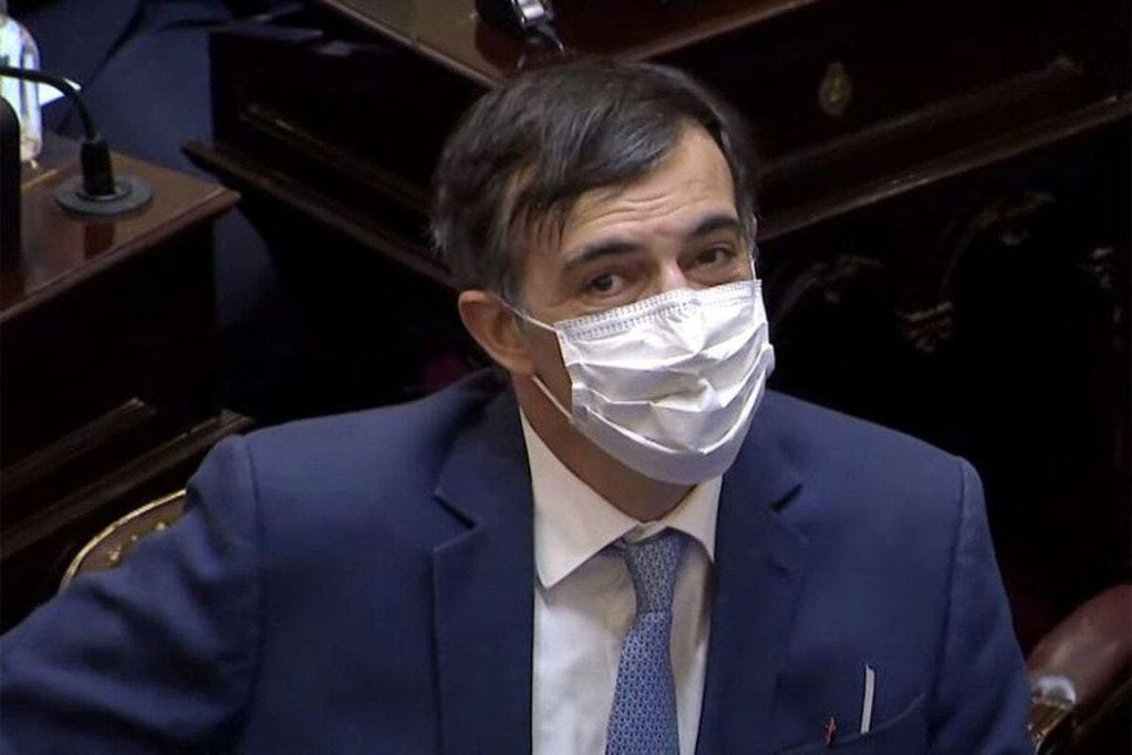 Esteban Bullrich, senador de Juntos por el Cambio, sufre de Esclerosis Lateral Amiotrófica.