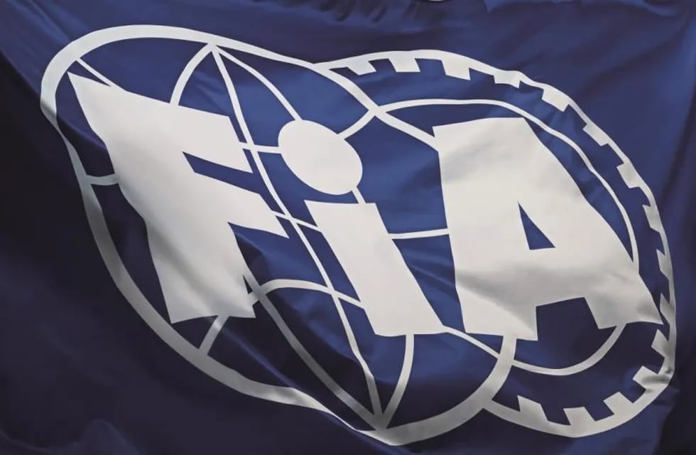 La FIA explicó la sanción a Hamilton
