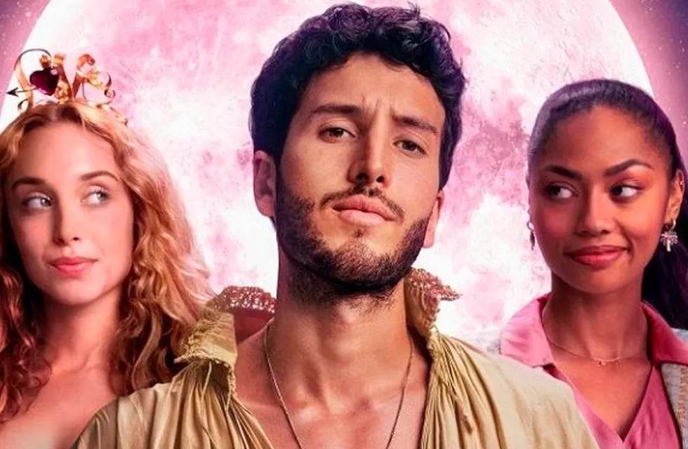 Sebastián Yatra junto a sus compañeras en el nuevo musical de Netflix: Mònica Maranillo y Nia Correia. (Netflix)
