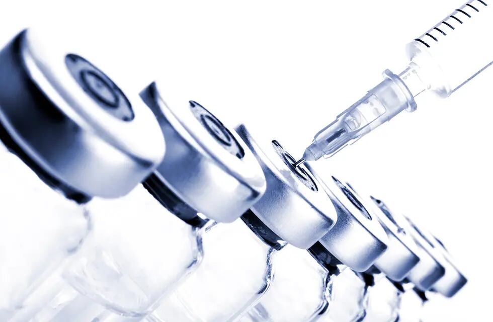 Los componentes de las vacunas son importantes para garantizar su inocuidad y su eficacia. Entre ellos antígeno, adyuvantes, conservantes y estabilizantes / Sanatorio Allende